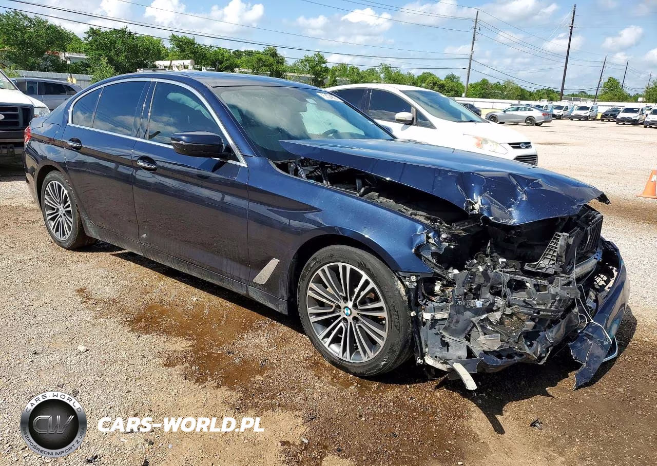 2017 BMW 530 Xi VIN:WBAJA7C34HG905907 - 4