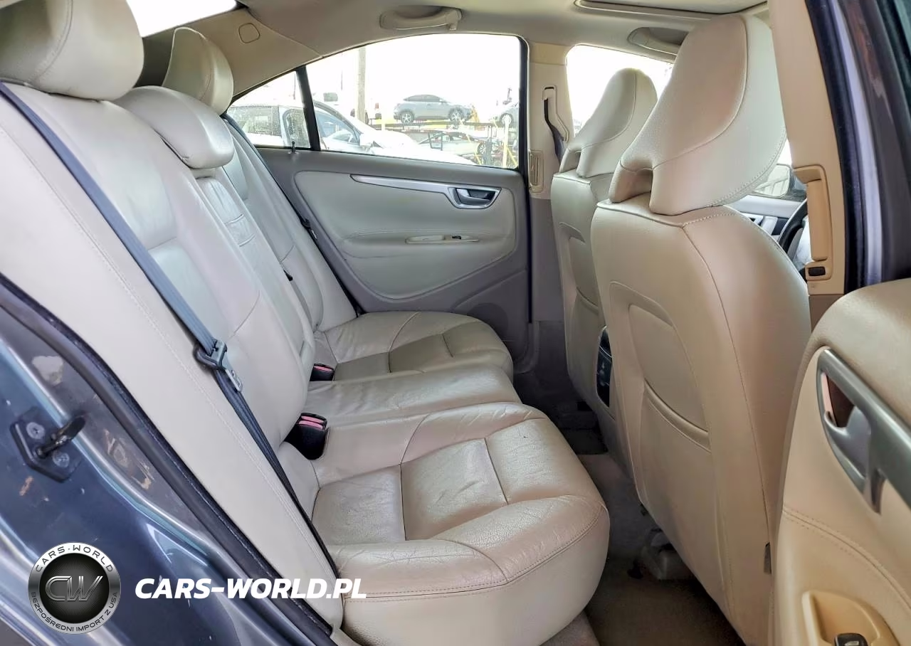 2006 Volvo S60 T5 VIN:YV1RS547262557599 - 10