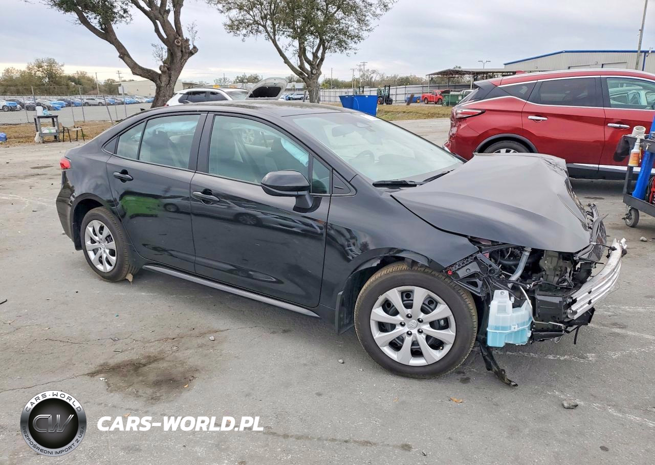 2026 Toyota Corolla Le VIN:5YFB4MDE4TP385566 - 4