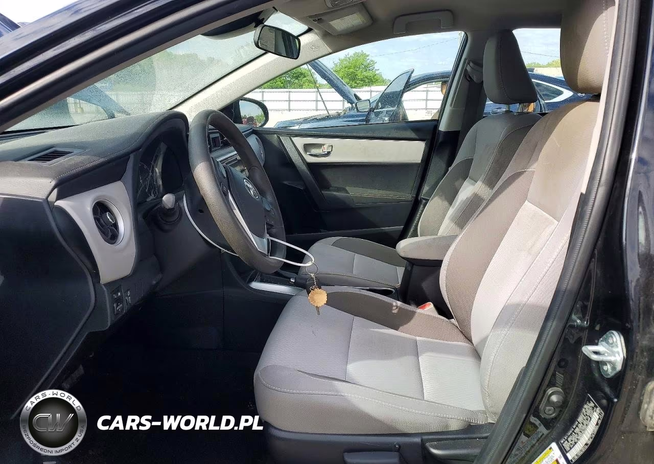 2017 Toyota Corolla Le VIN:2T1BURHE0HC940110 - 7