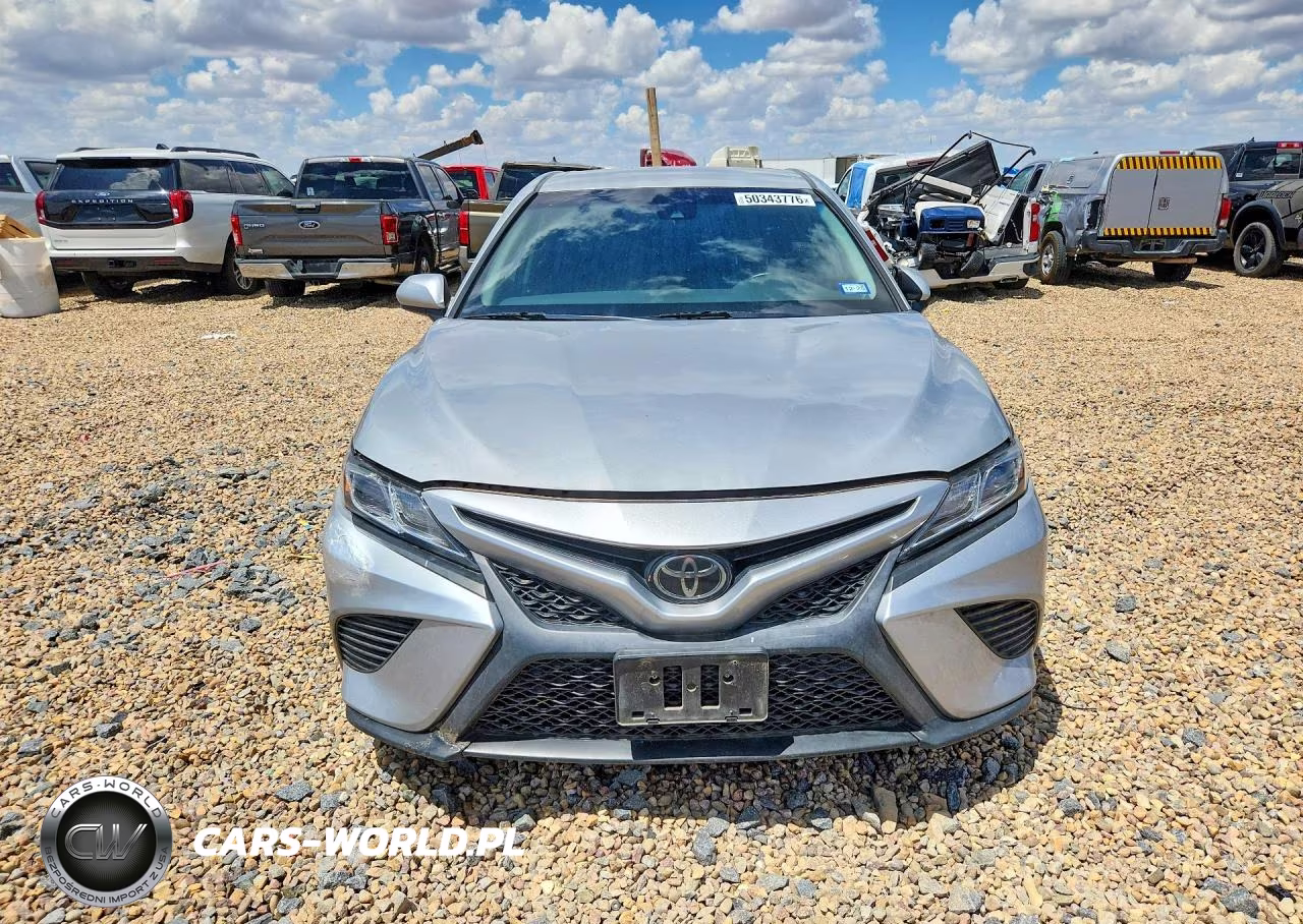 2020 Toyota Camry Se VIN:4T1G11AK7LU355497 - 5