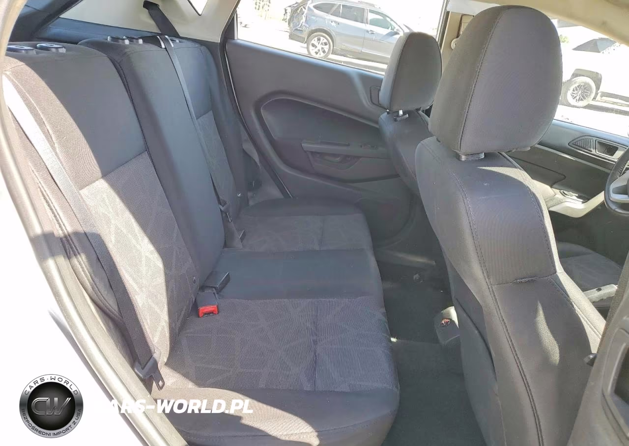 2013 Ford Fiesta Se VIN:3FADP4EJ8DM123253 - 10