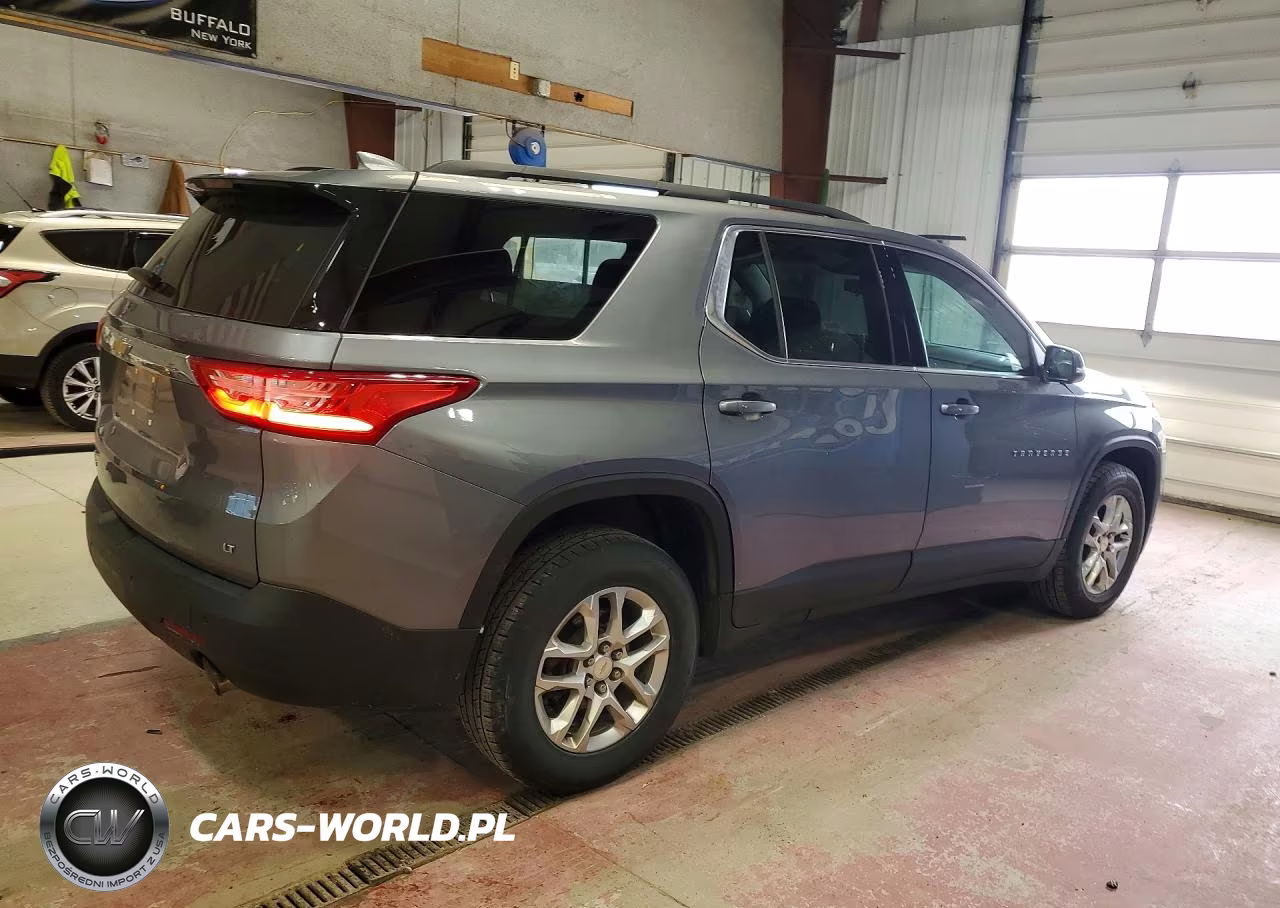 2021 Chevrolet Traverse Lt VIN:1GNEVGKW5MJ166250 - 3
