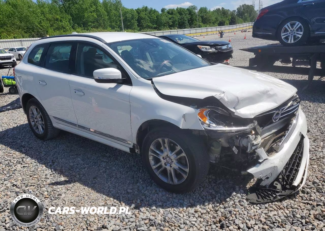 2015 Volvo Xc60 T5 VIN:YV440MDJ8F2682437 - 4