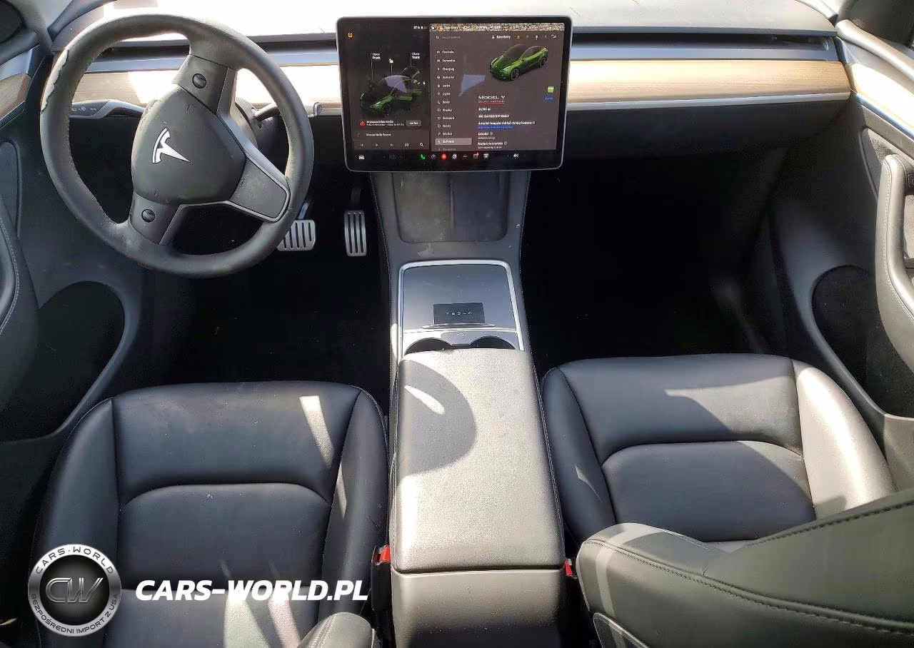2023 Tesla Model Y VIN:7SAYGDEF8PF769847 - 8