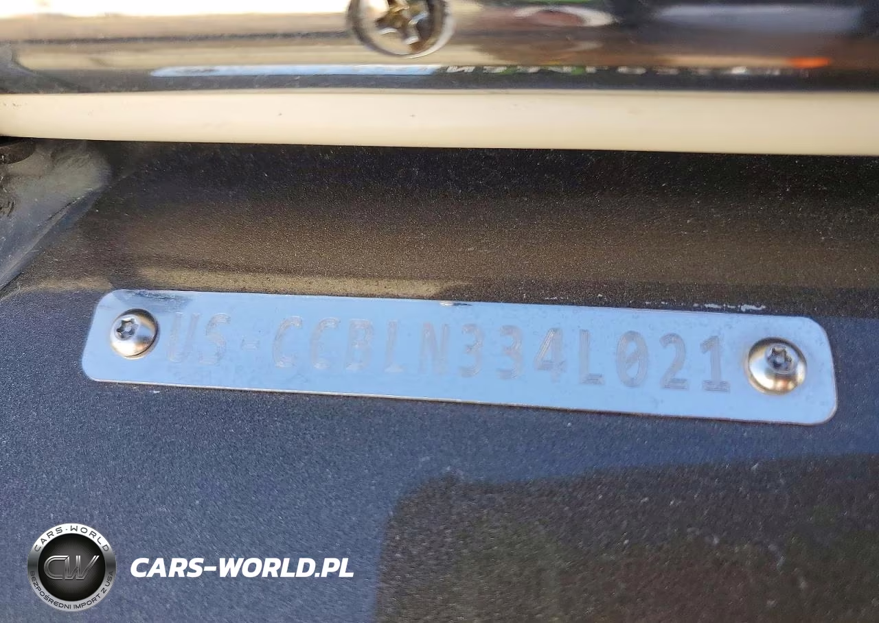 2021 Chris Craft Boat VIN:CCBLN334L021 - 10
