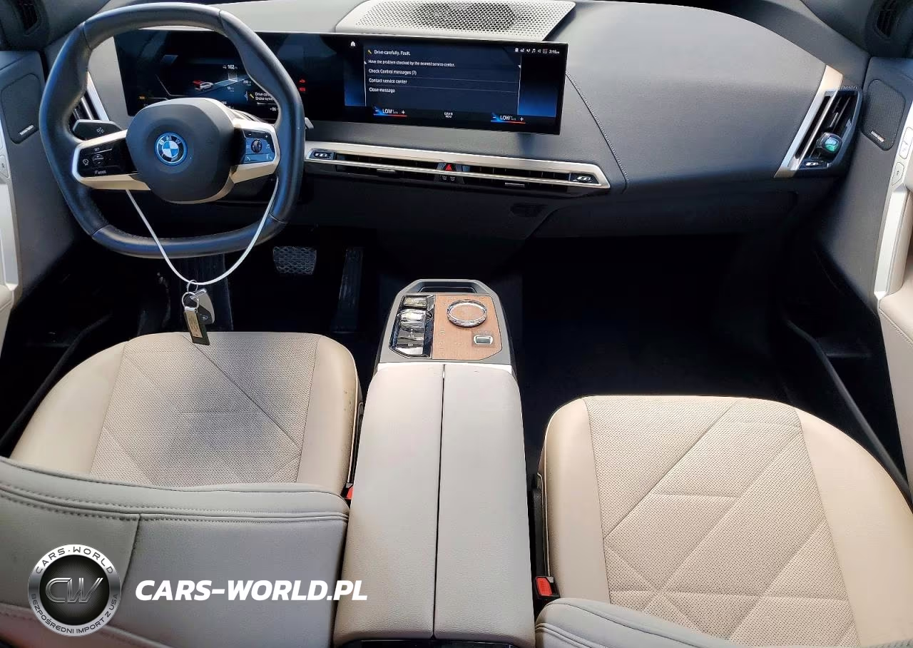 2023 BMW Ix xDrive50 VIN:WB523CF0XPCM64118 - 8