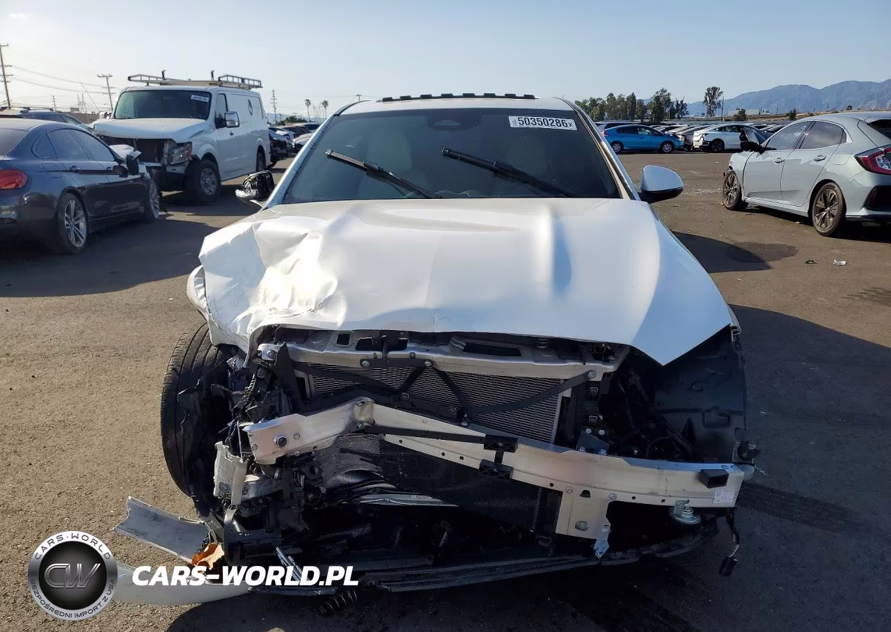 2025 Mercedes-Benz C 300 4Matic VIN:W1KAF4HB2SR270089 - 5