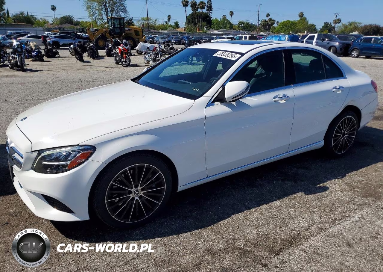 2019 Mercedes-Benz C 300