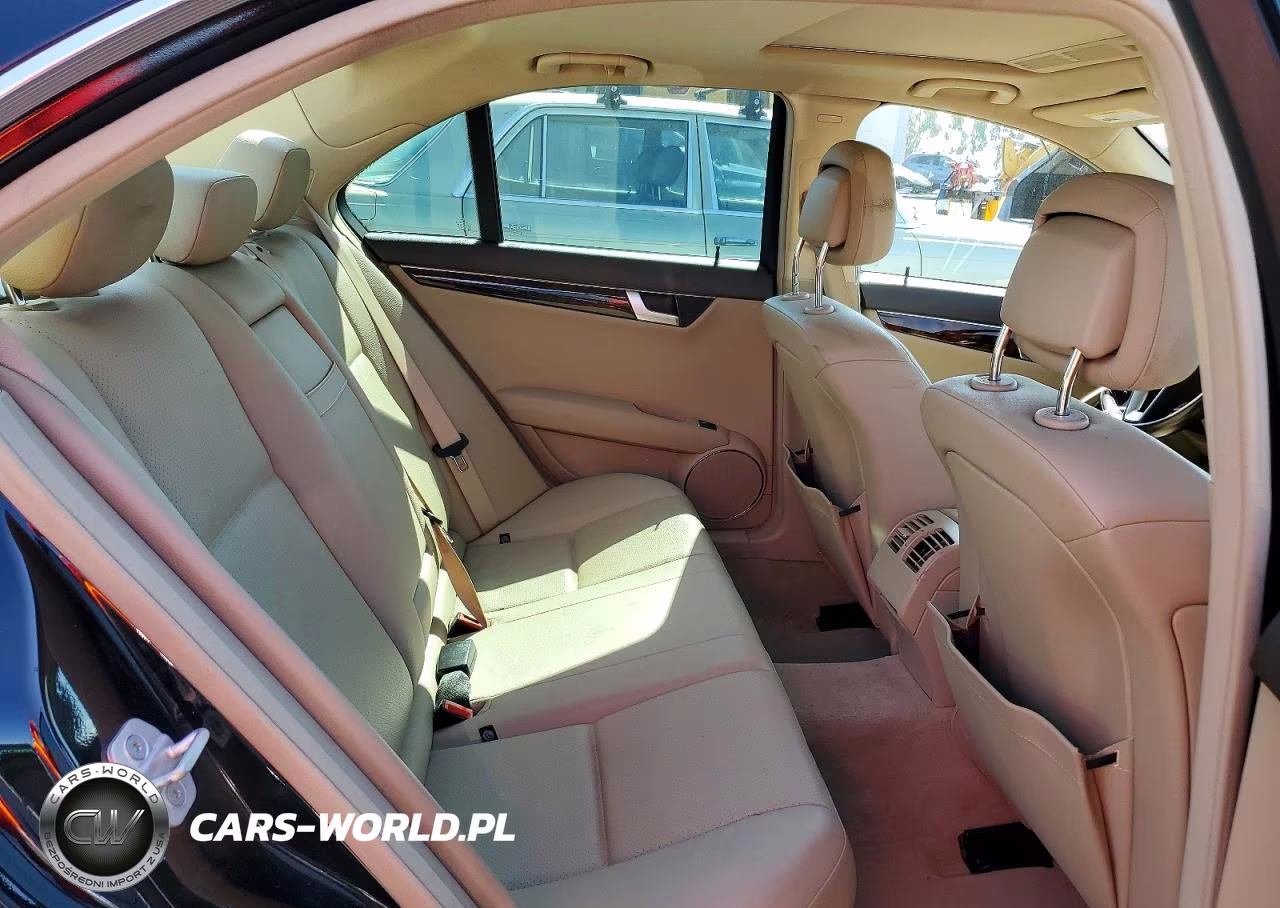 2013 Mercedes-Benz C 250 VIN:WDDGF4HB3DR294009 - 10