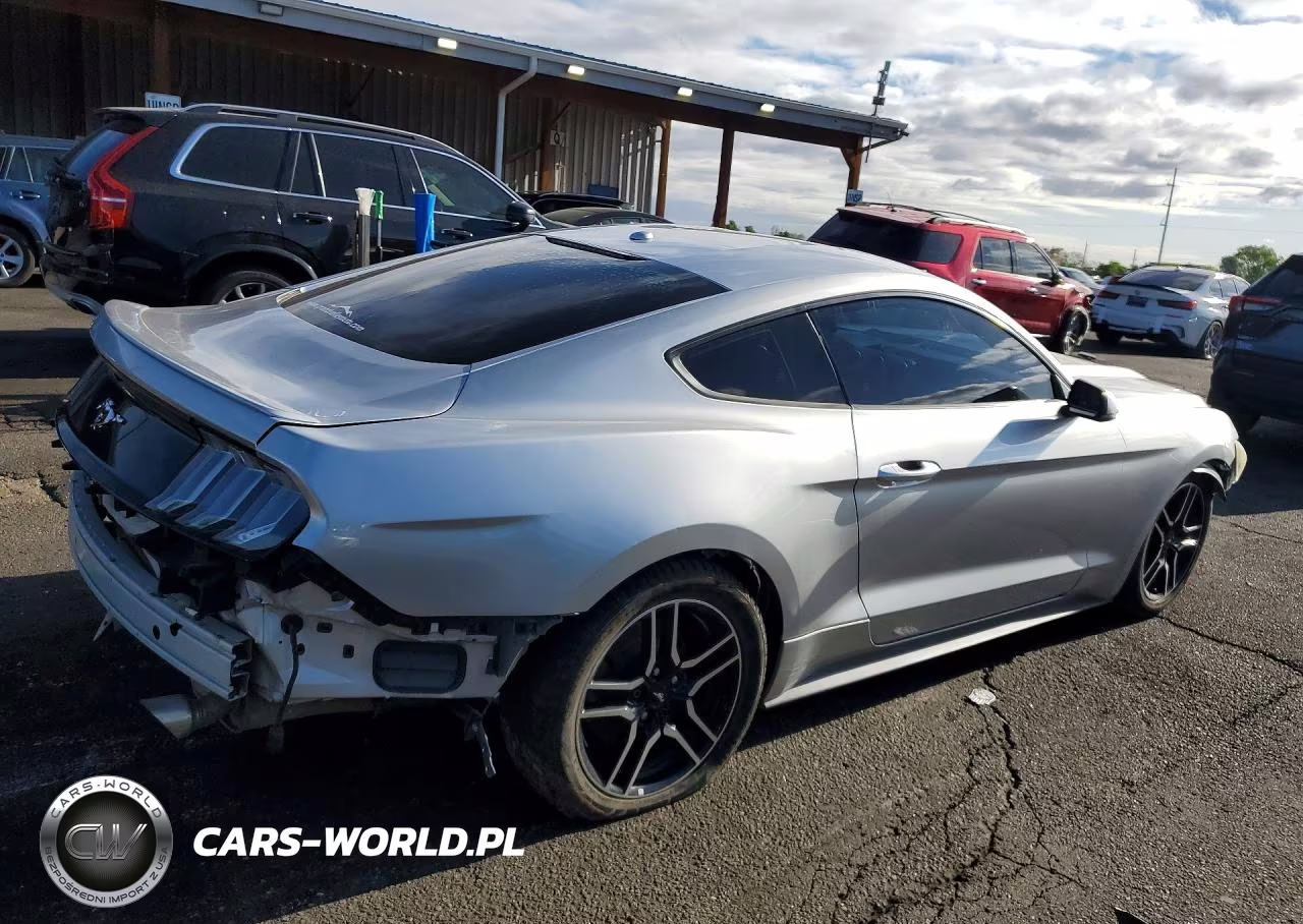 2017 Ford Mustang VIN:1FA6P8TH9H5205374 - 3
