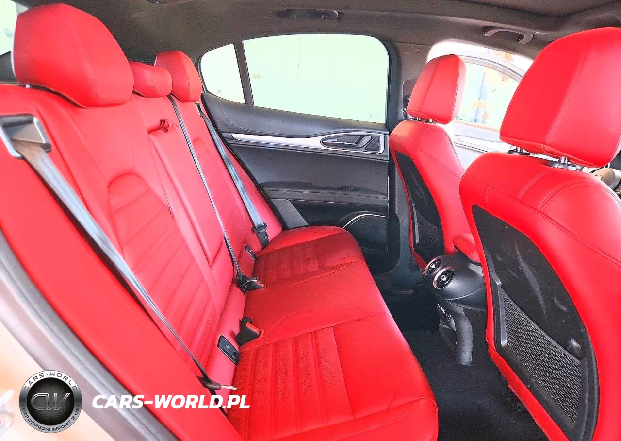 2022 Alfa Romeo Stelvio Ti VIN:ZASPAKBN6N7D31459 - 11