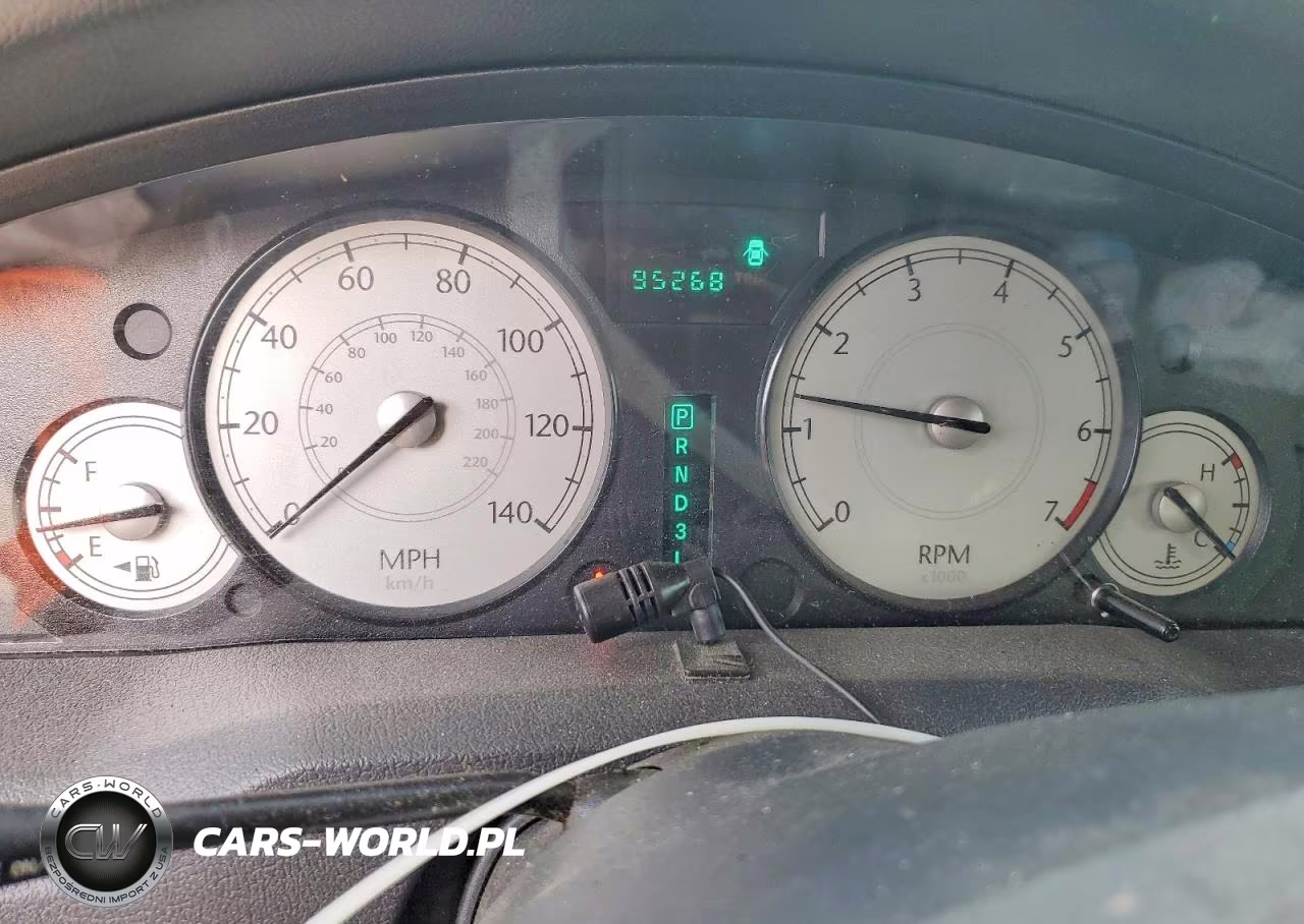 2005 Chrysler 300 VIN:2C3JA43R05H569554 - 9