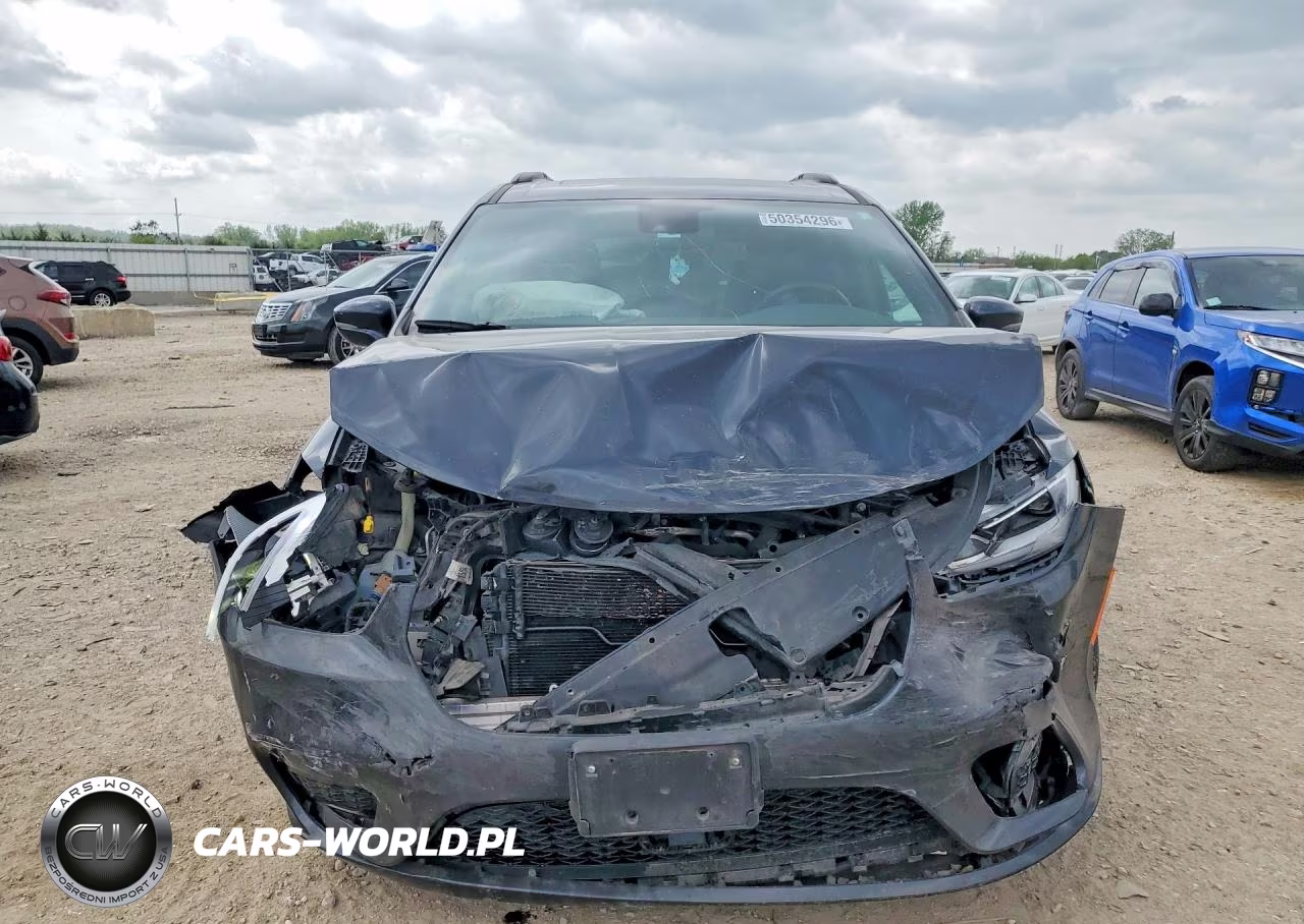 2021 Chrysler Pacifica Limited VIN:2C4RC3GG1MR536857 - 5