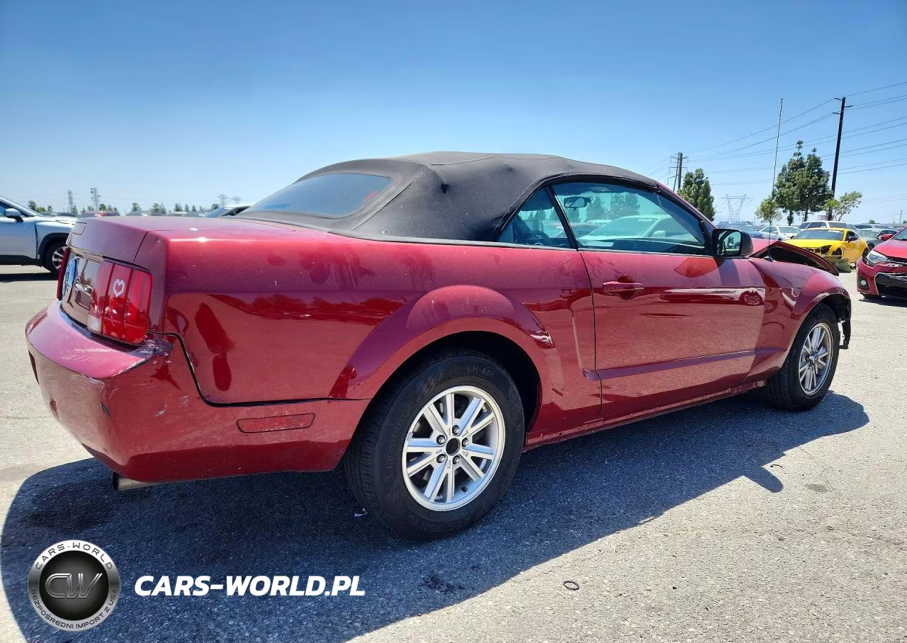 2008 Ford Mustang VIN:1ZVHT84N185131528 - 3
