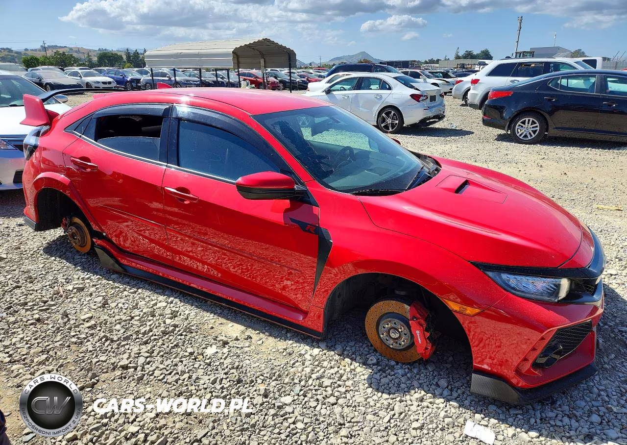2018 Honda Civic Type-R Touring VIN:SHHFK8G71JU202241 - 4