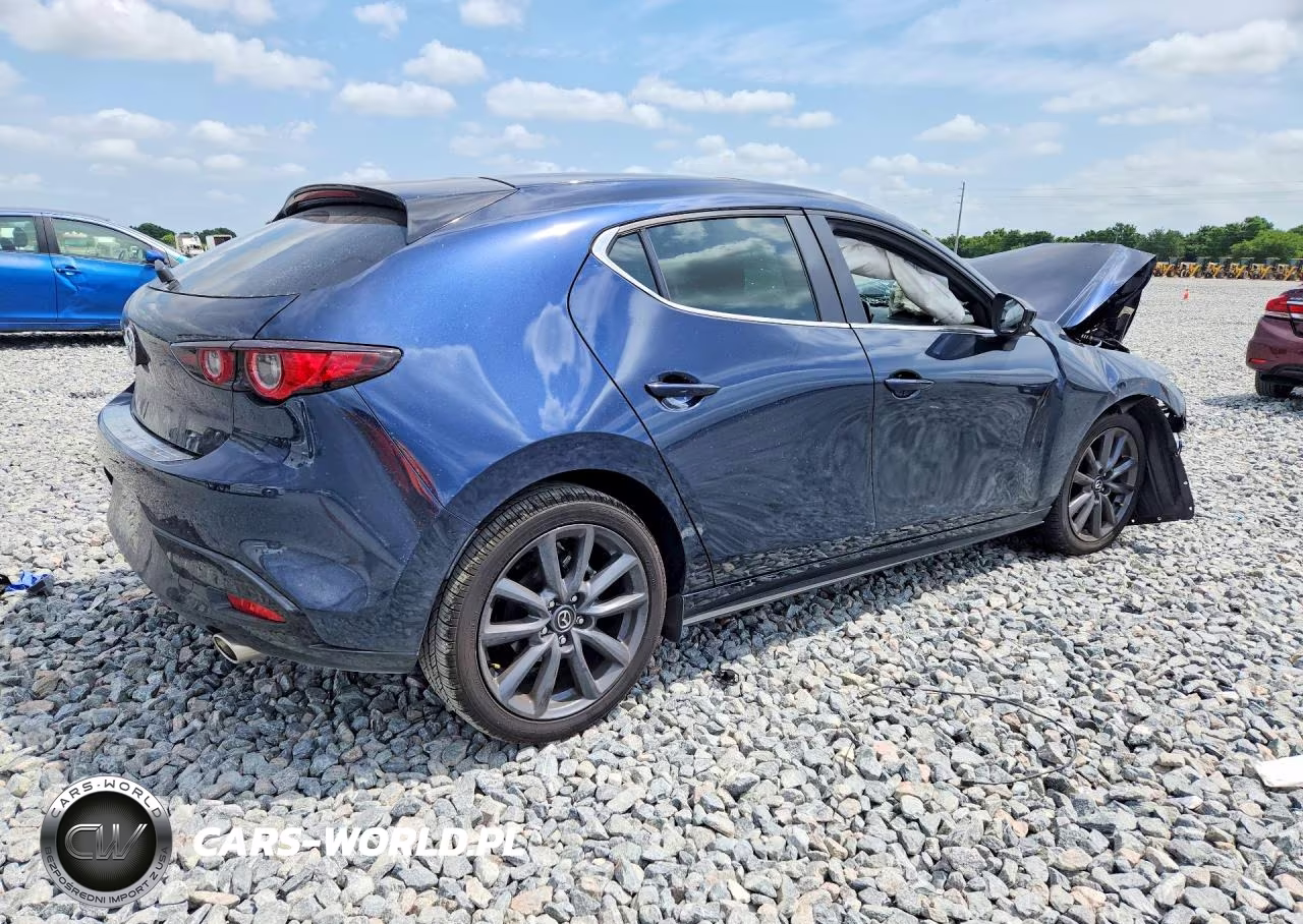 2026 Mazda 3 Preferred VIN:JM1BPALL6T1863108 - 3