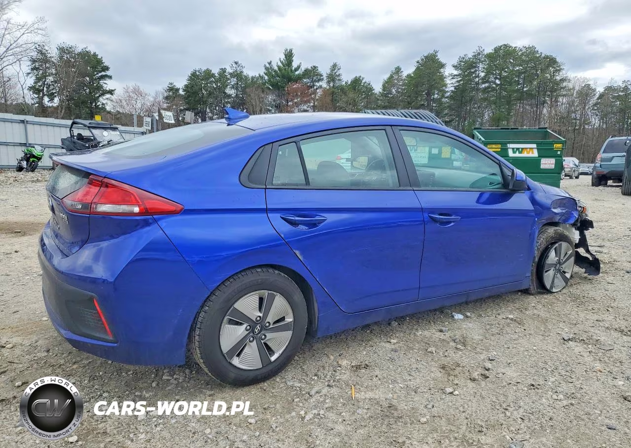 2020 Hyundai Ioniq Blue VIN:KMHC65LCXLU241748 - 3
