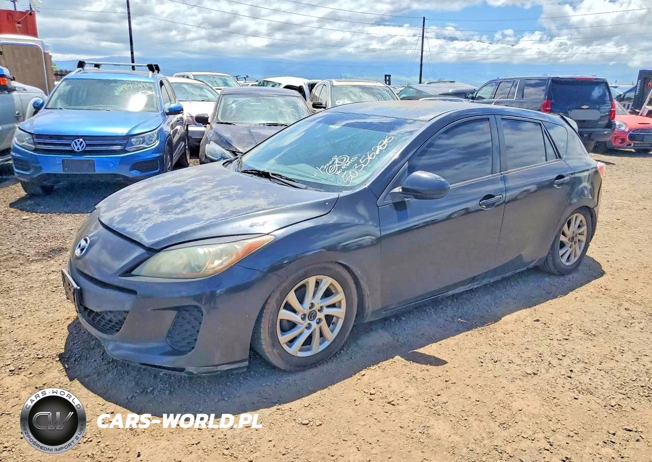 2013 Mazda 3 I