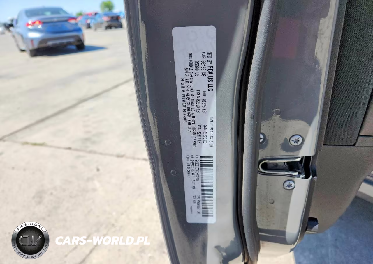 2019 Dodge Charger R VIN:2C3CDXCTXKH532410 - 12