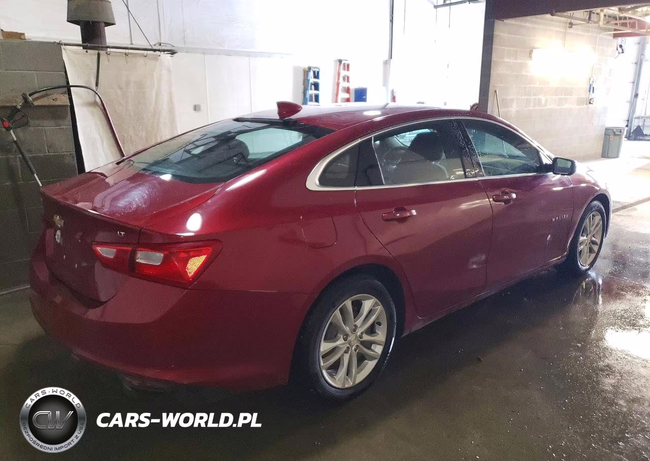 2017 Chevrolet Malibu Lt VIN:1G1ZE5ST4HF231692 - 3
