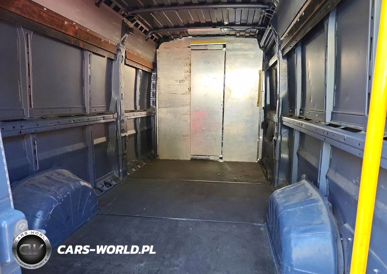 2019 Ram Promaster 3500 Delivery Van VIN:3C6URVJG2KE564069 - 10