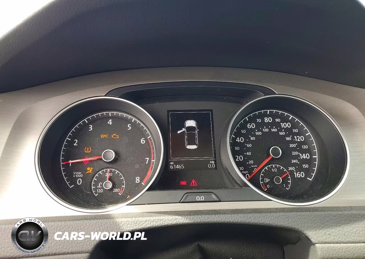 2017 Volkswagen Golf S VIN:3VW117AU2HM074618 - 9