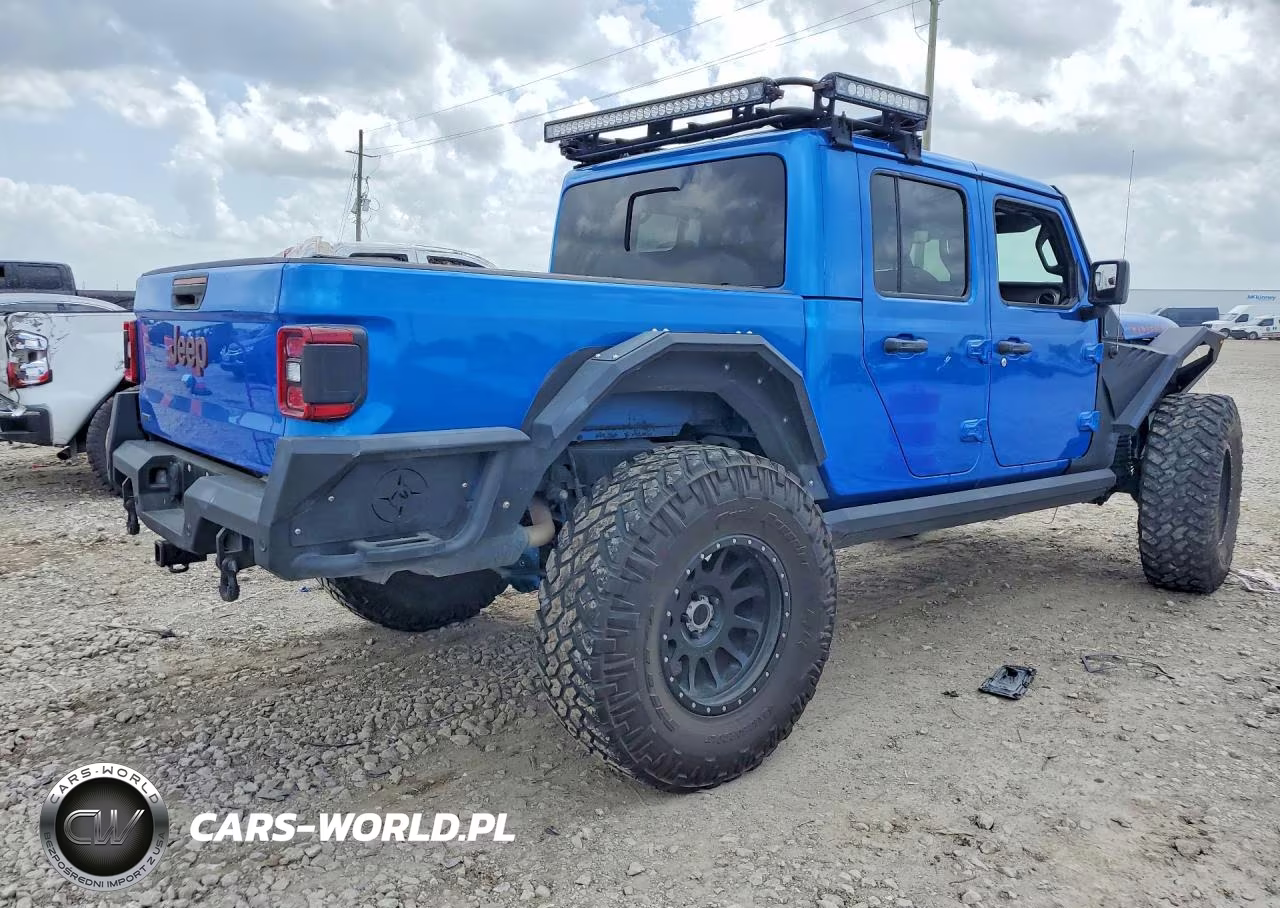 2021 Jeep Gladiator Rubicon VIN:1C6JJTBM2ML555126 - 3