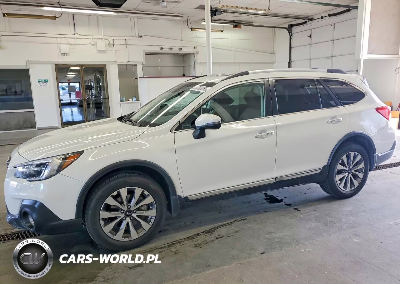 2019 Subaru Outback Touring