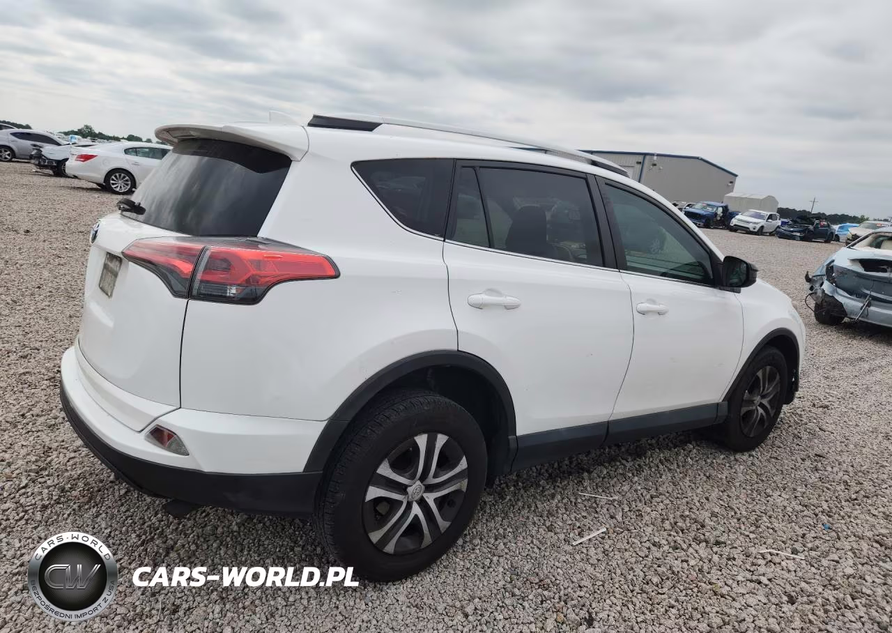 2016 Toyota Rav4 Le VIN:2T3ZFREV8GW305007 - 3