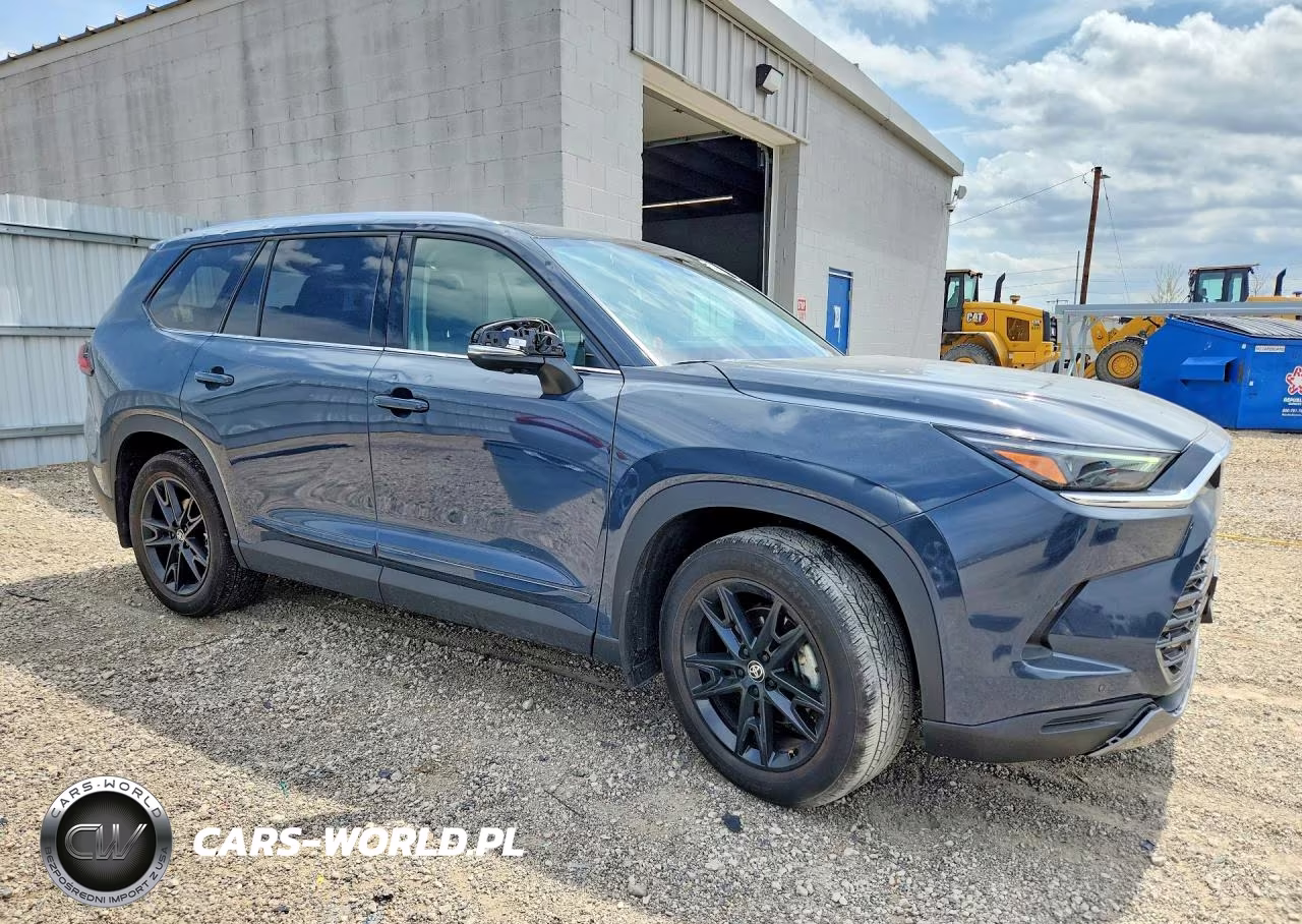 2025 Toyota Grand Highlander Platinum VIN:5TDAAAB53SS089711 - 4