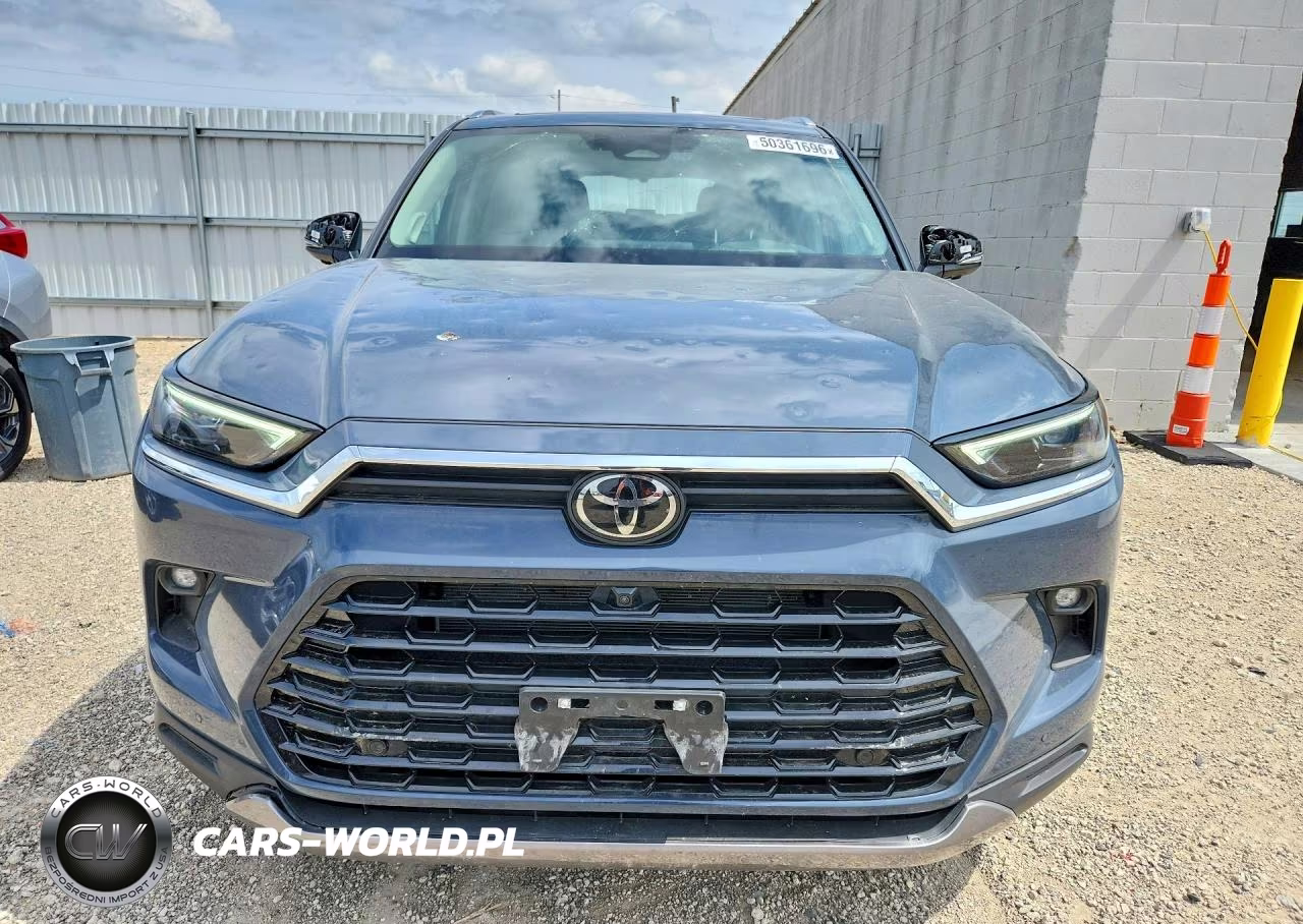 2025 Toyota Grand Highlander Platinum VIN:5TDAAAB53SS089711 - 5