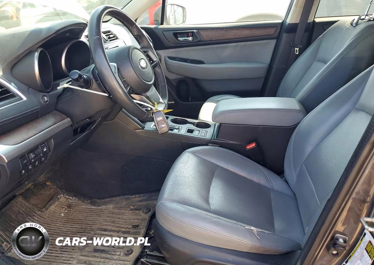 2019 Subaru Outback 3.6R Limited VIN:4S4BSENC4K3317098 - 7