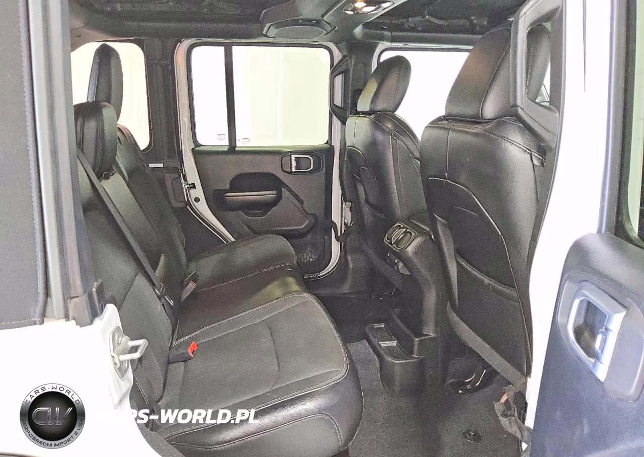 2020 Jeep Wrangler Unlimited Sport VIN:1C4HJXDG1LW238408 - 11