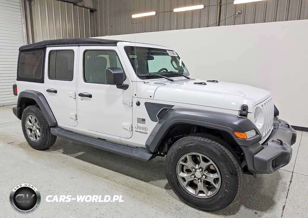 2020 Jeep Wrangler Unlimited Sport VIN:1C4HJXDG1LW238408 - 4