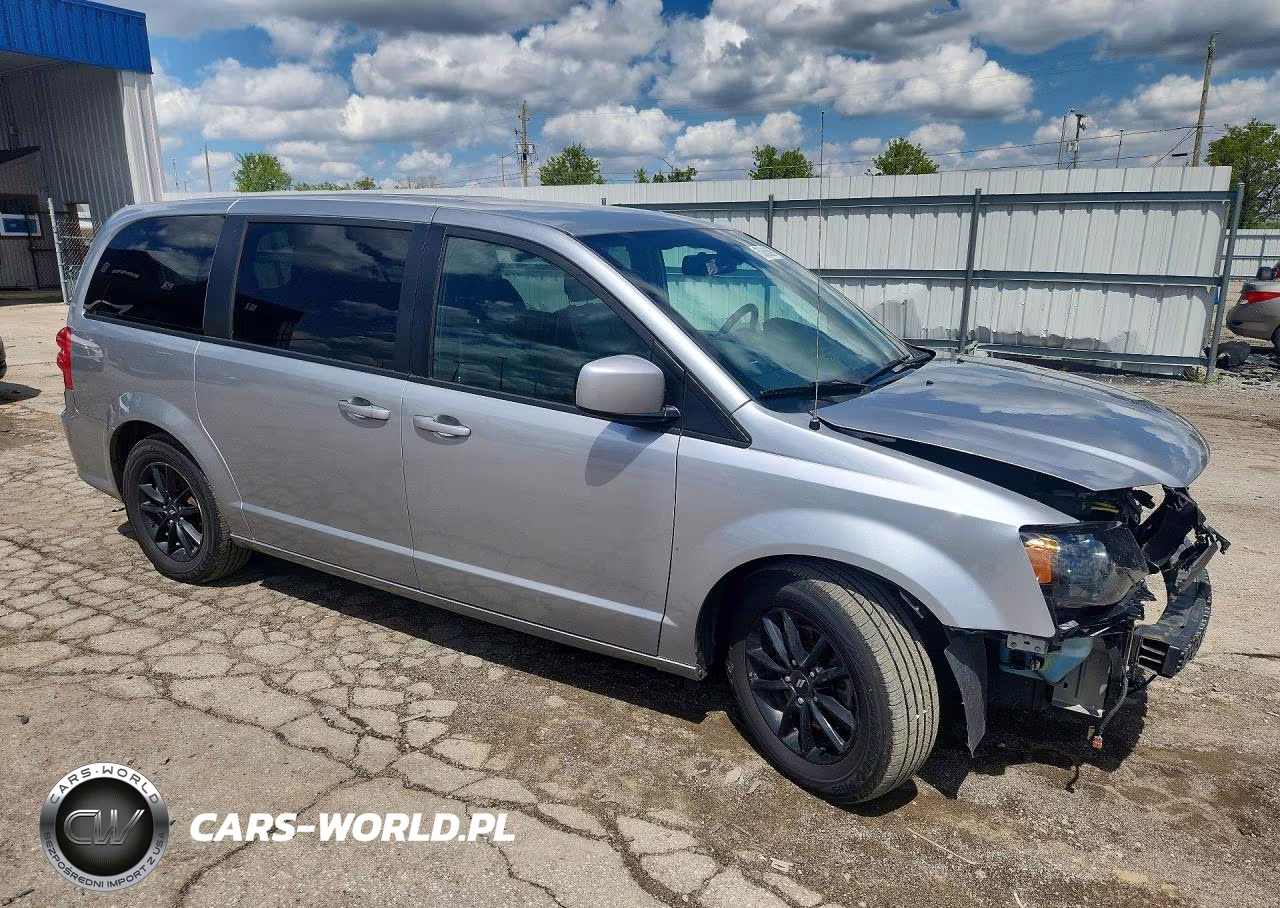 2019 Dodge Grand Caravan Gt VIN:2C4RDGEG4KR670525 - 4
