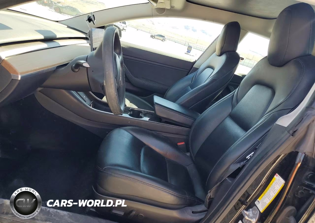 2019 Tesla Model 3 VIN:5YJ3E1EB3KF385220 - 7