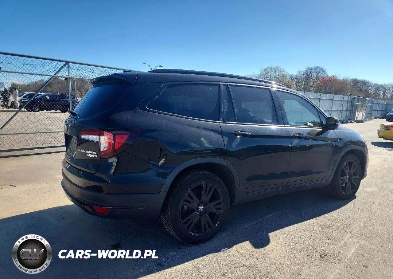 2021 Honda Pilot Black VIN:5FNYF6H79MB004416 - 3
