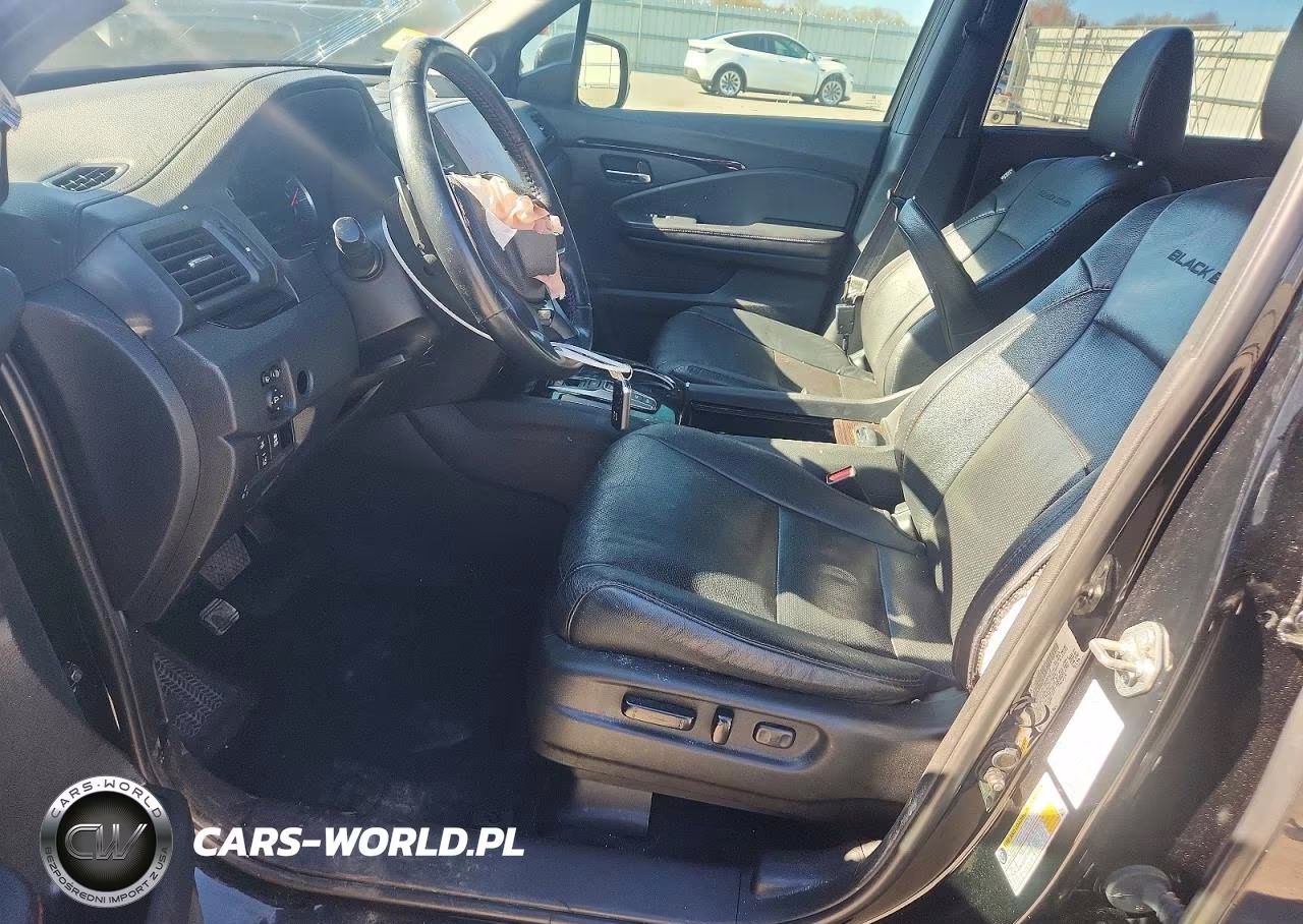 2021 Honda Pilot Black VIN:5FNYF6H79MB004416 - 7