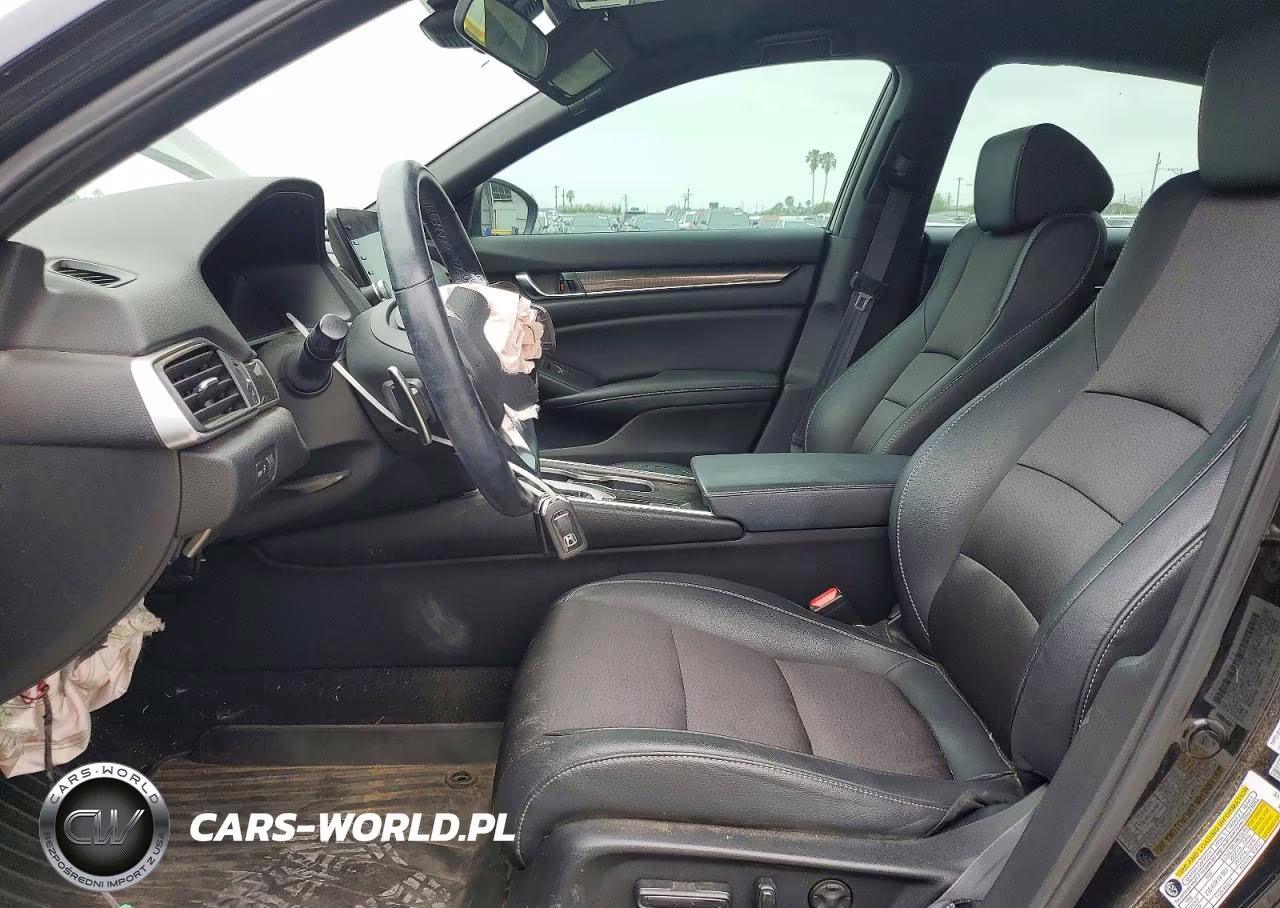 2019 Honda Accord Sport VIN:1HGCV1F3XKA131165 - 7