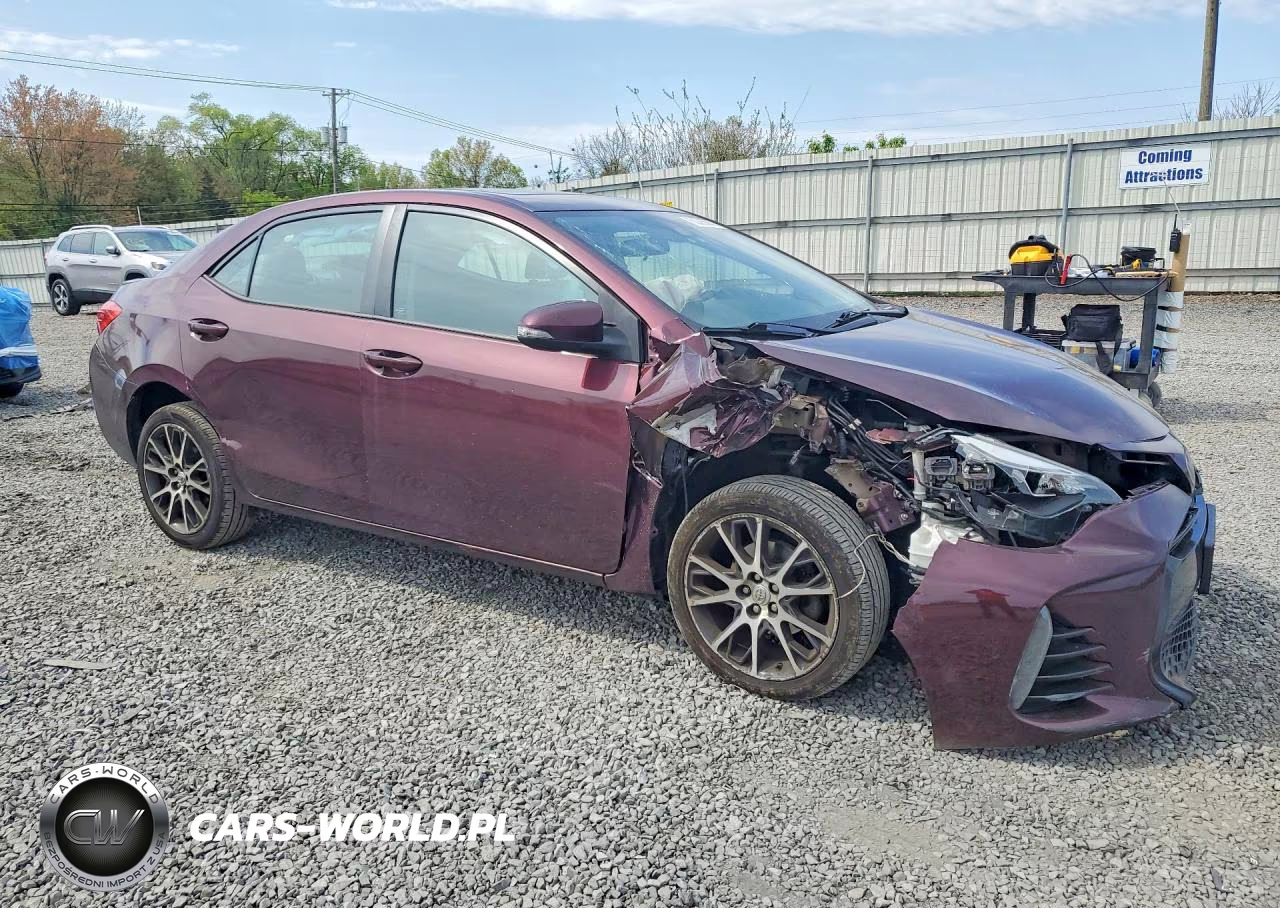 2017 Toyota Corolla 50Th Anniversary Special Editi VIN:5YFBURHE8HP640525 - 4