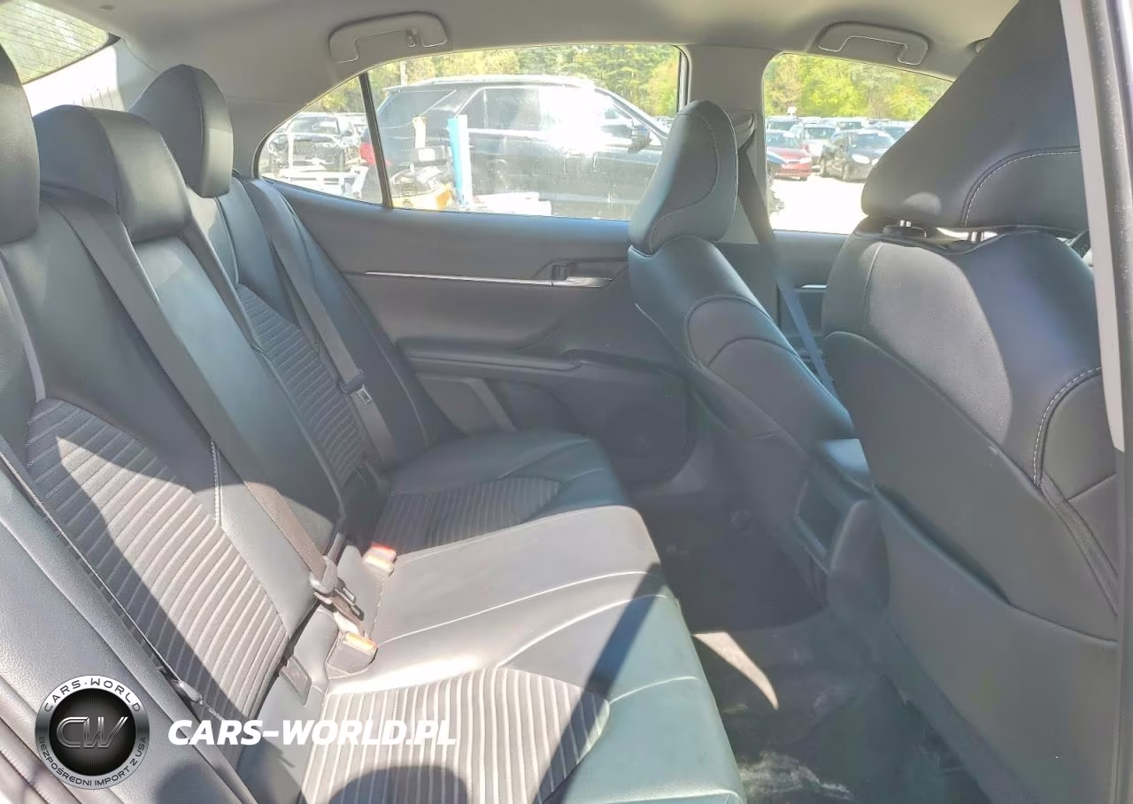 2020 Toyota Camry Se VIN:4T1G11AK9LU316670 - 10