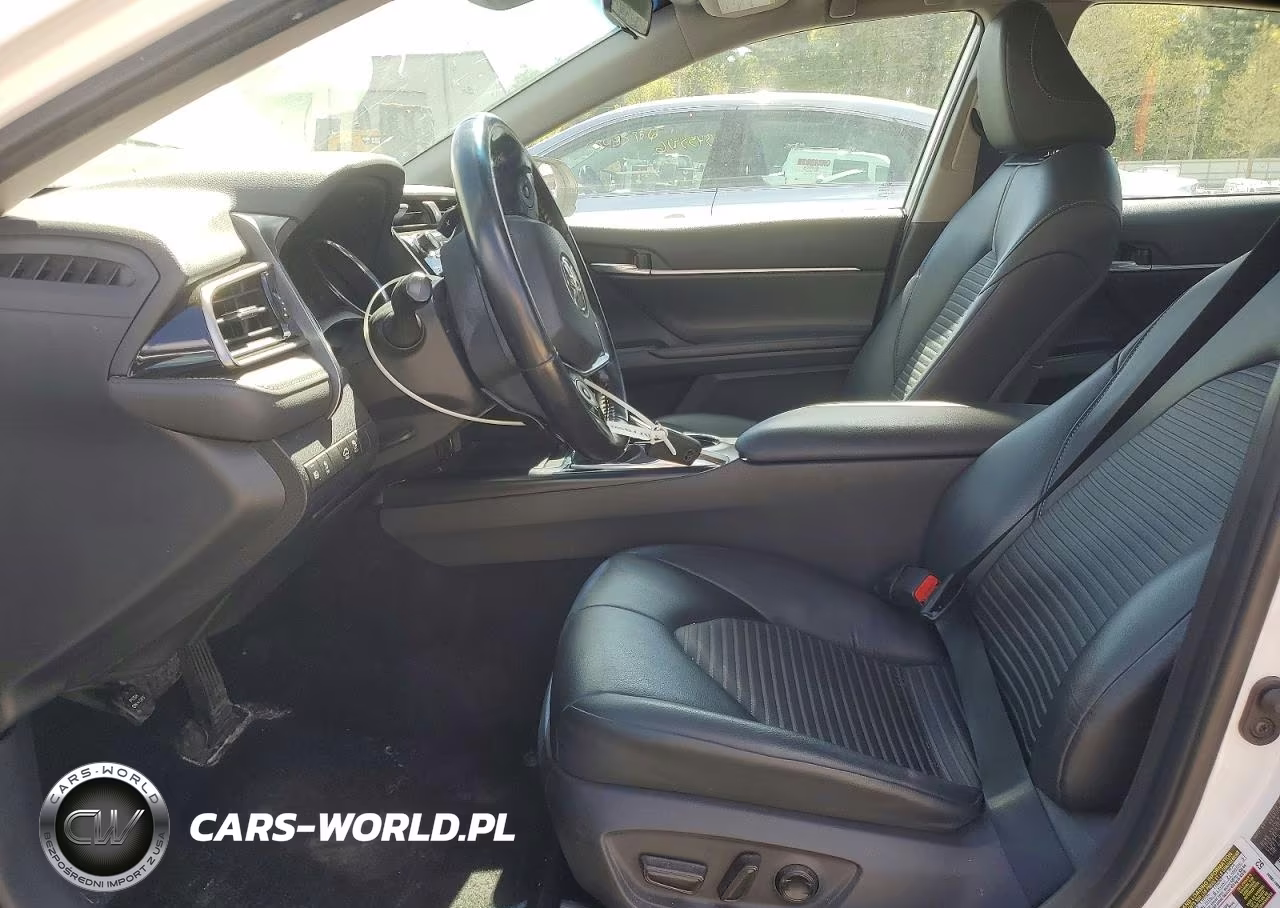 2020 Toyota Camry Se VIN:4T1G11AK9LU316670 - 7