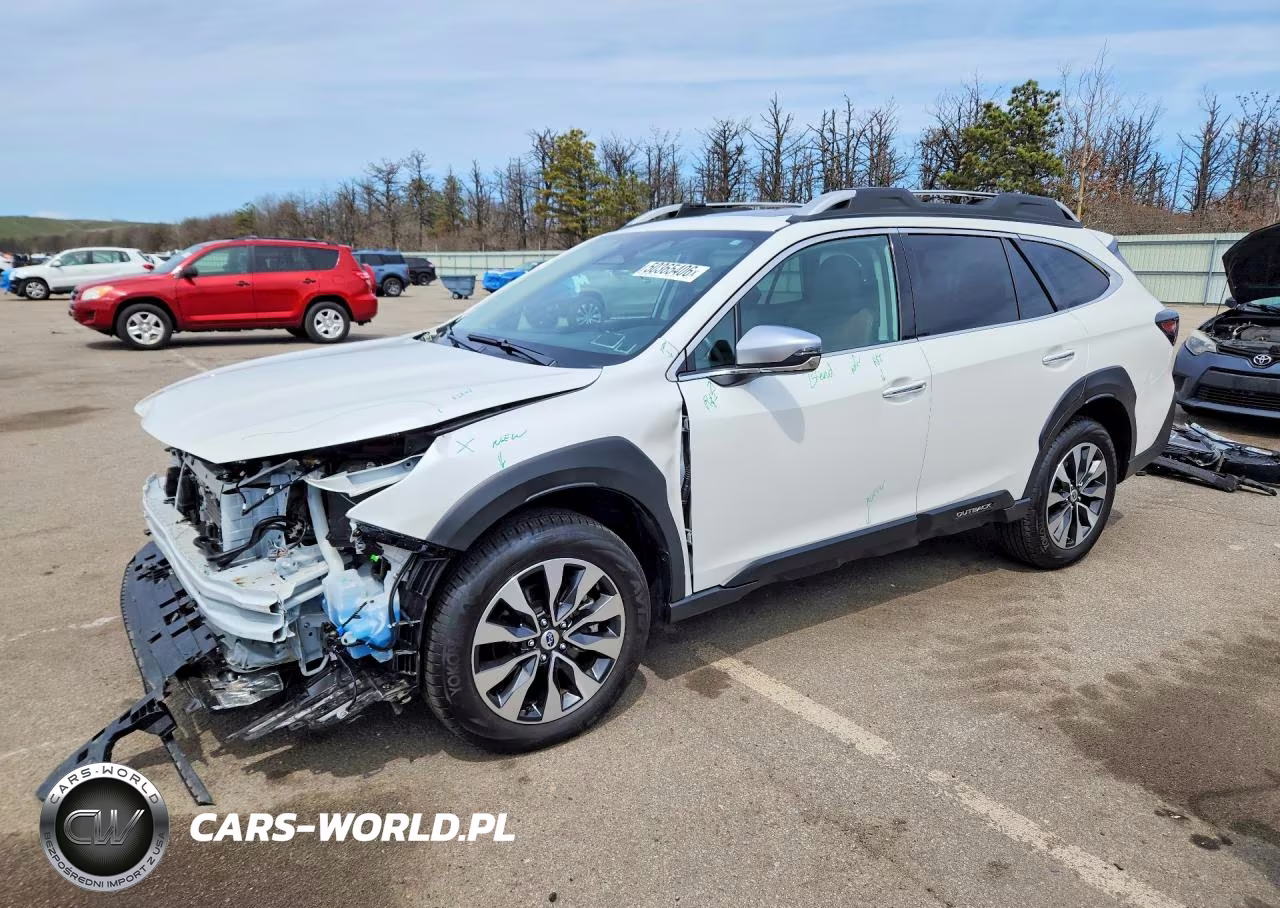 2025 Subaru Outback Touring – zdjęcie 1 z 13