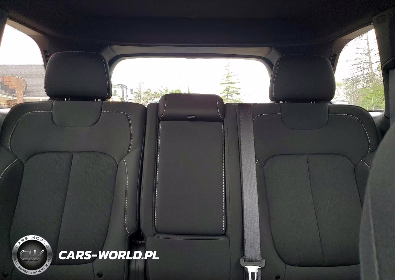 2025 Jeep Grand Cherokee Laredo VIN:1C4RJHAG9SC308803 - 10