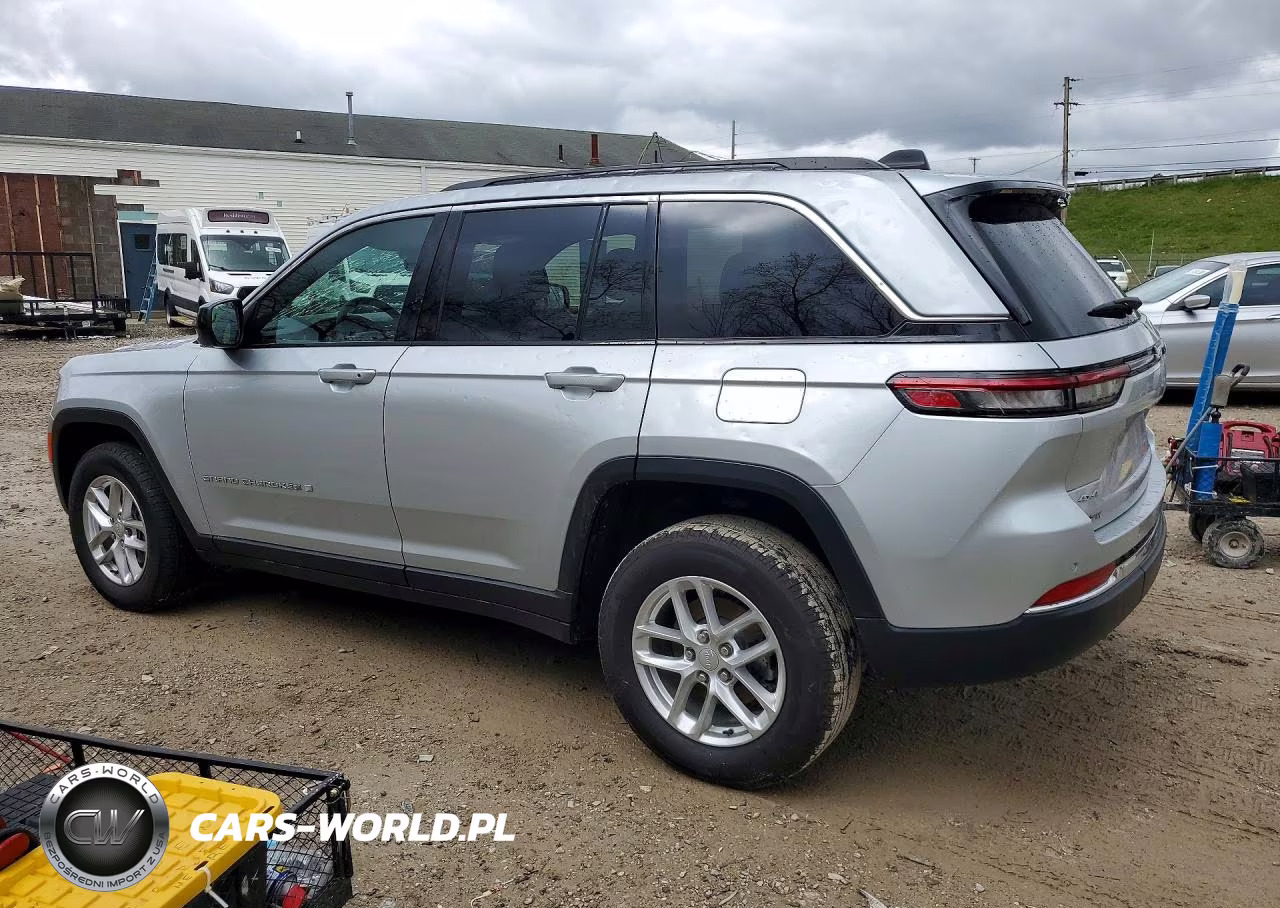 2025 Jeep Grand Cherokee Laredo VIN:1C4RJHAG9SC308803 - 2