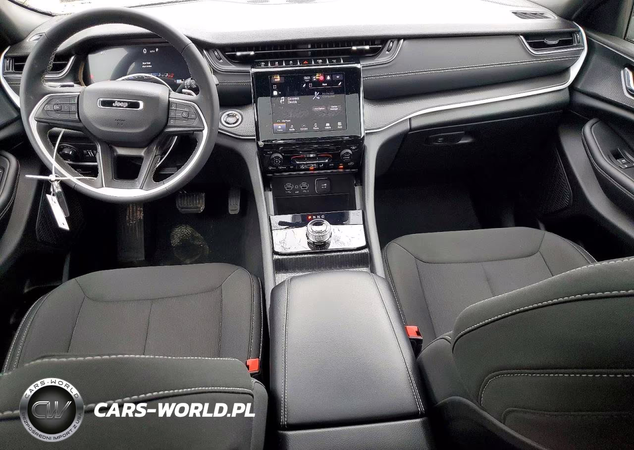 2025 Jeep Grand Cherokee Laredo VIN:1C4RJHAG9SC308803 - 8