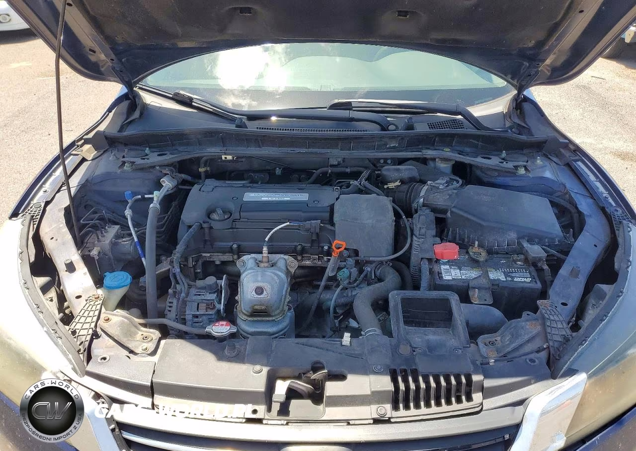 2015 Honda Accord Sport VIN:1HGCR2F59FA094305 - 11