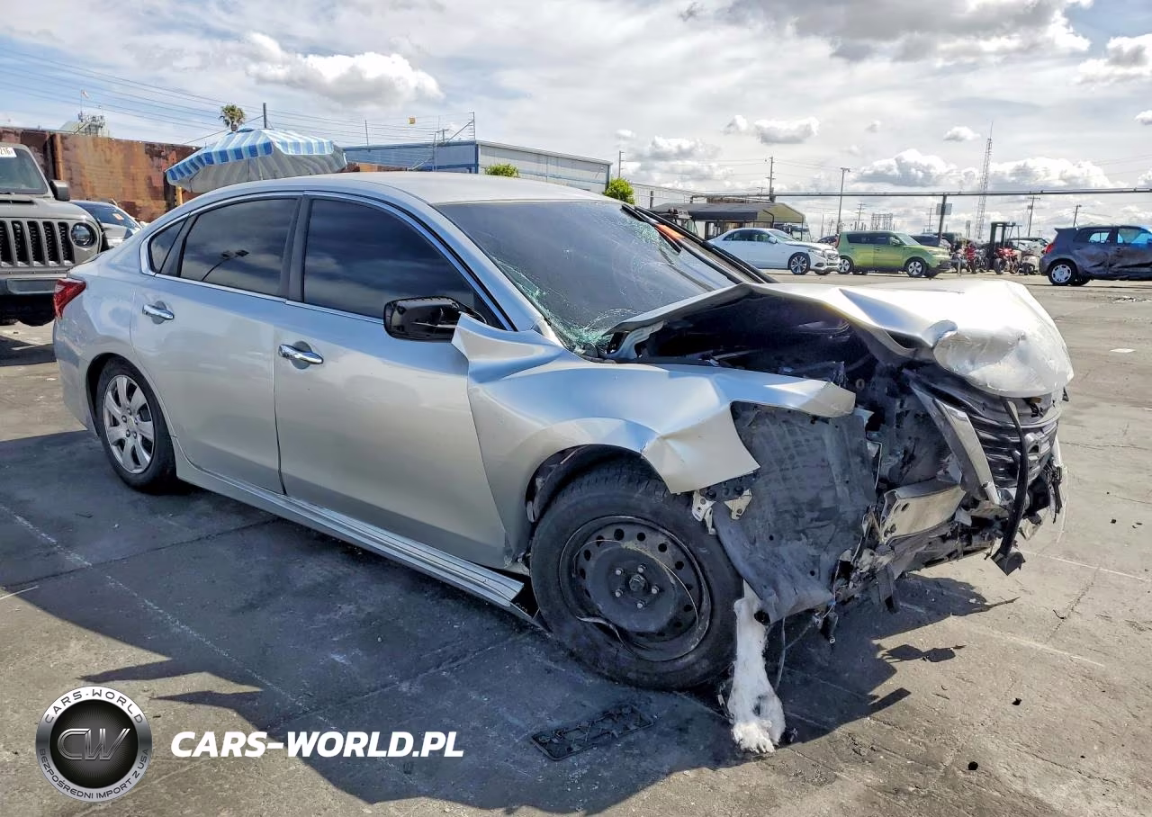 2018 Nissan Altima 2.5 S VIN:1N4AL3AP7JC212473 - 4