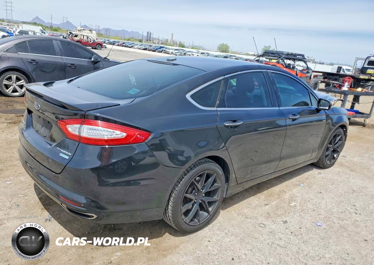 2015 Ford Fusion Titanium VIN:3FA6P0K92FR105039 - 3